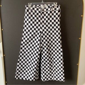 Funky B&W Checkered Ultra High-Waist Hollister Jeans US Size 4